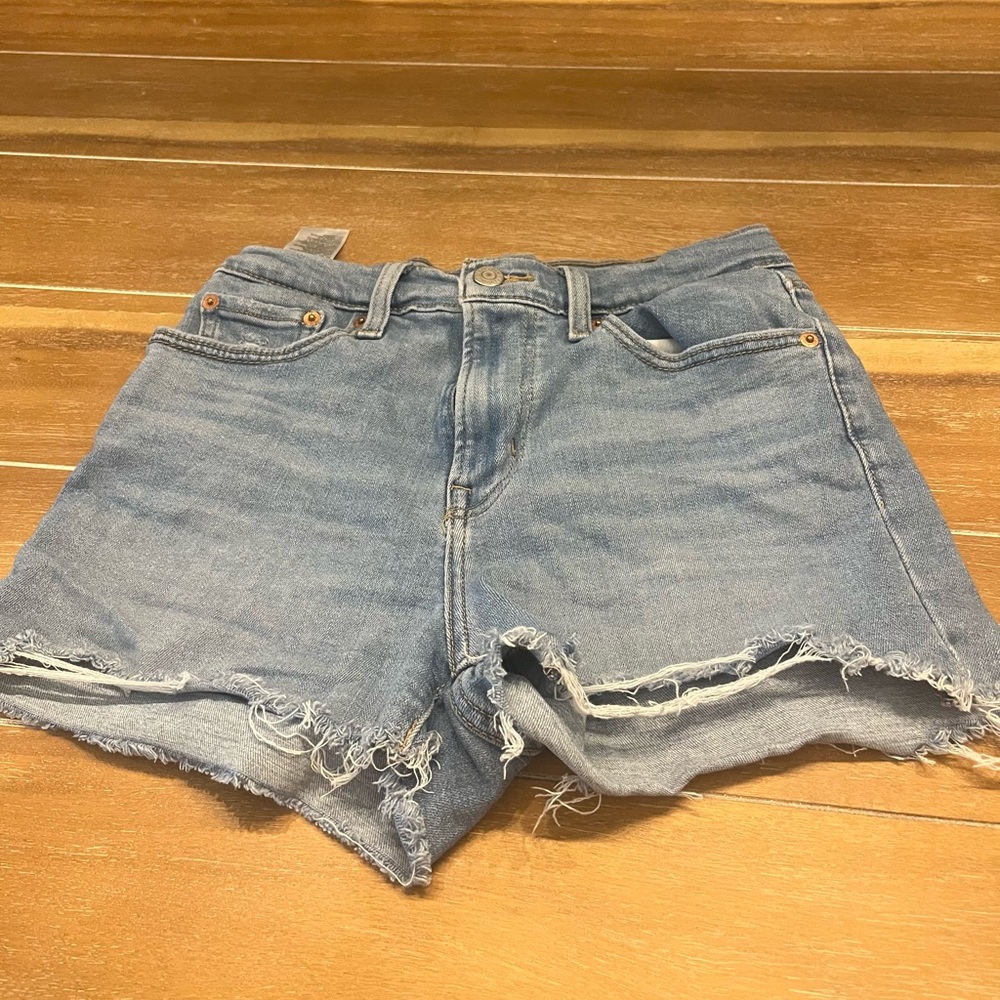 LEVI’S Denim High Rise Shorts